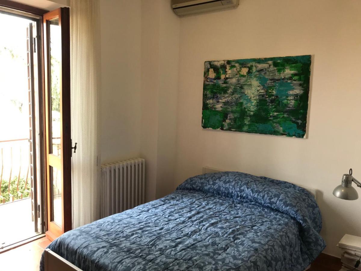 La Casa Delle Sirene Hotel Асизи Екстериор снимка